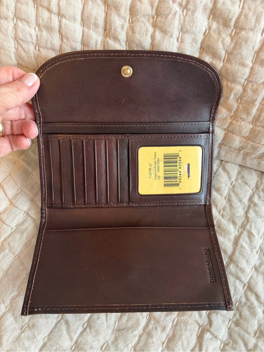 Dooney & Bourke NWT Brown Lizard Embossed Leather Wallet - Picture 3 of 7